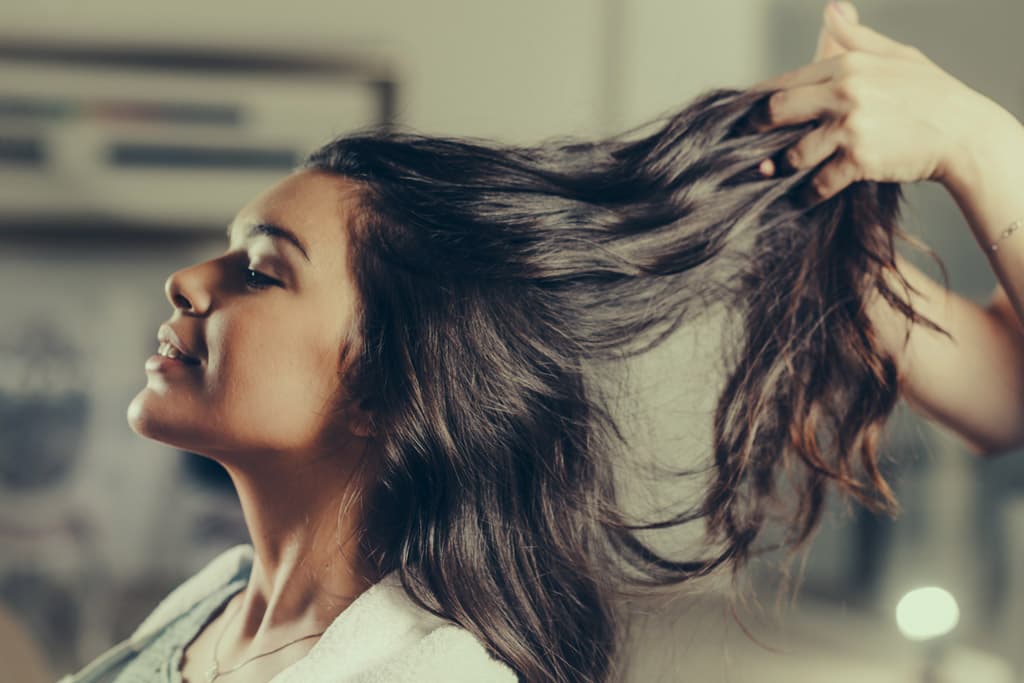 Tratamientos profesionales de cosmética capilar